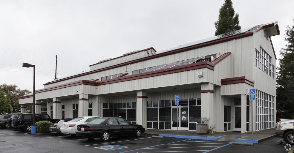 More Photos Of 7428 Redwood Blvd, Novato Office For Lease