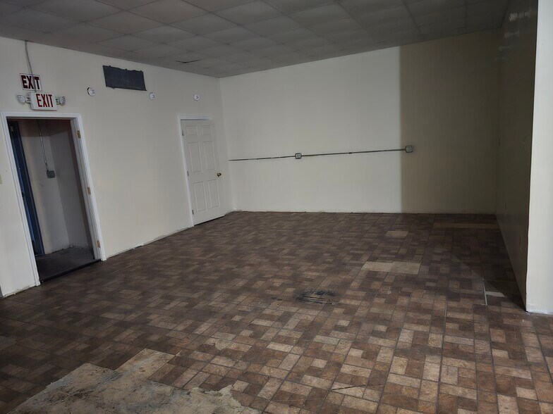 More Photos Of 1370 Us-80 Hwy E, Pooler Flex For Lease