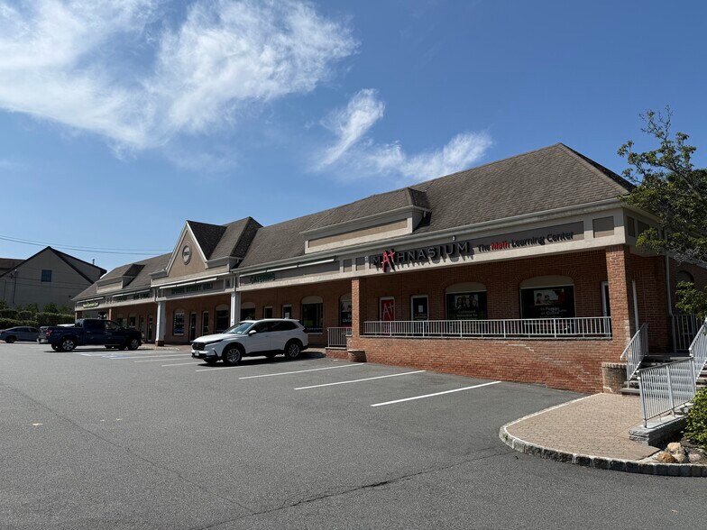 More Photos Of 503 N Franklin Tpke, Ramsey Freestanding For Lease