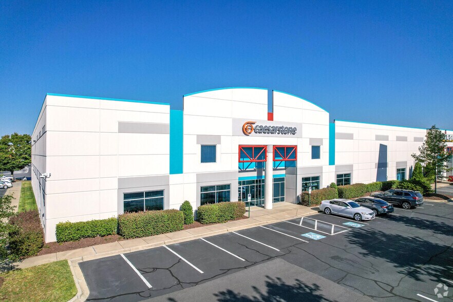 More Photos Of 11415 Granite St, Charlotte Warehouse For Lease