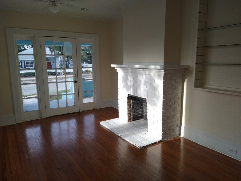 More Photos Of 801 Turner St, Clearwater Office For Lease