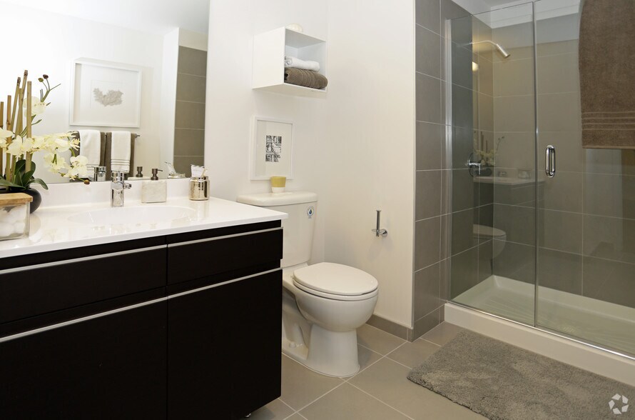 More Photos Of 1470 Garden St, Hoboken Apartments For Lease