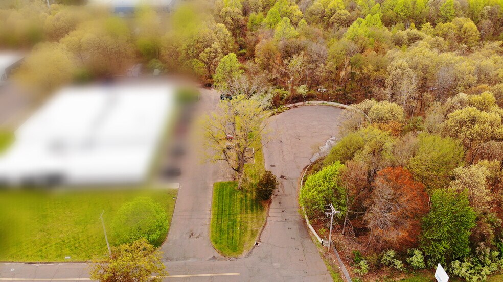 More Photos Of 100-150 Dodge Ave, North Haven Land For Sale