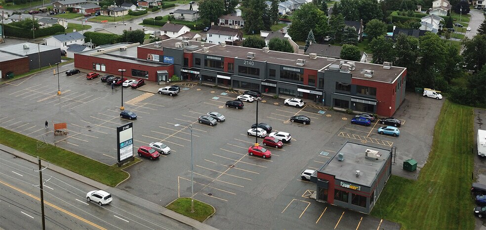 More Photos Of 2140 St King E, Sherbrooke General Retail For Lease