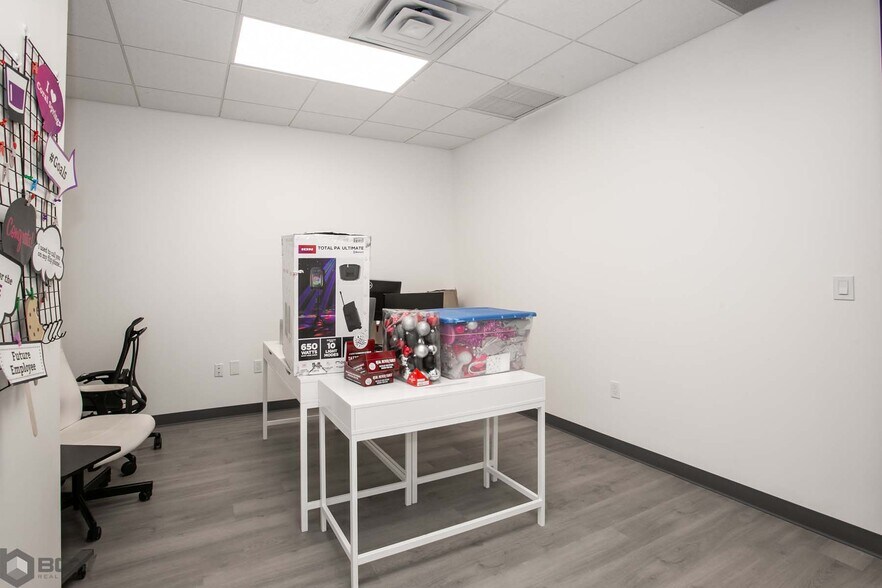 More Photos Of 2825 N University Dr, Coral Springs Office For Lease