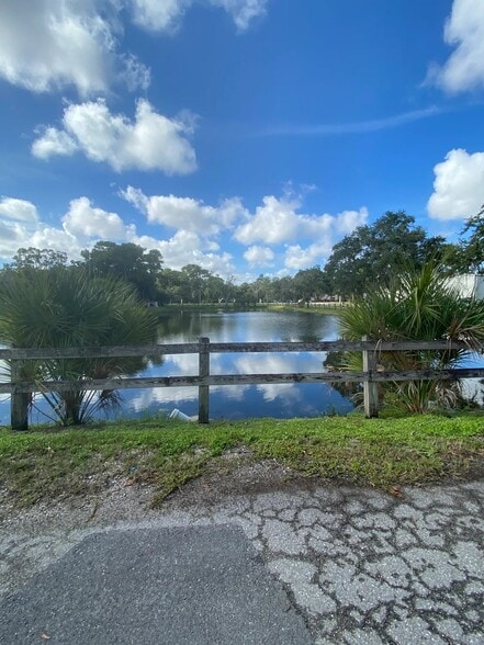 More Photos Of 1816 57th St, Sarasota Warehouse For Sale