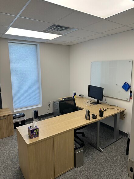 More Photos Of 3041 Trenwest Dr, Winston-Salem Unknown For Lease