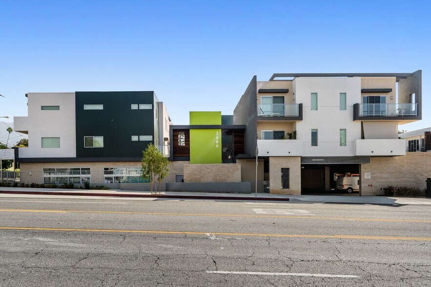 More Photos Of 2000 Lake Ave, Altadena Apartments For Lease