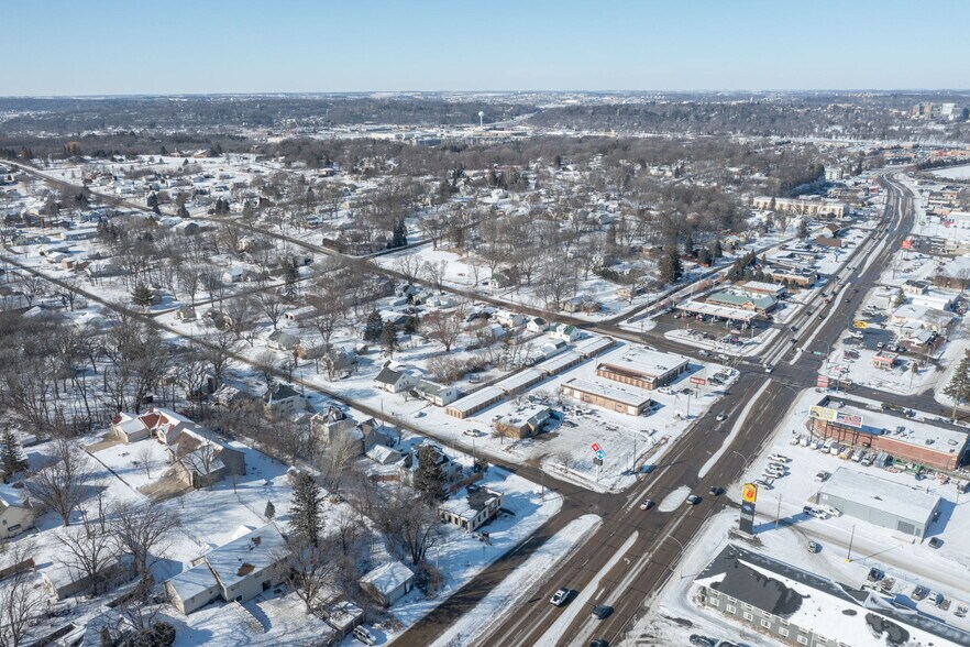 More Photos Of 2109 S Broadway, Rochester Office For Sale