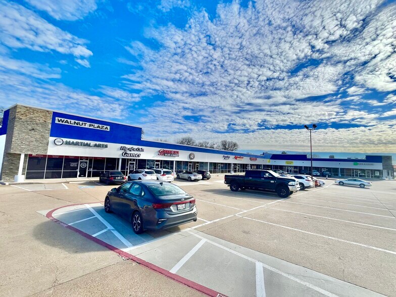 More Photos Of 2000 N Highway 157, Mansfield Unknown For Lease