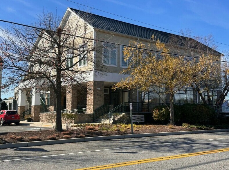 More Photos Of 110 Channel Marker Way, Grasonville Office For Lease