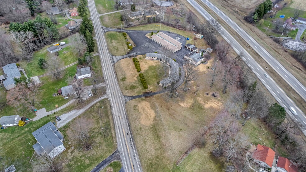 More Photos Of 44077 Oberlin Elyria Rd, Oberlin Hotel For Sale