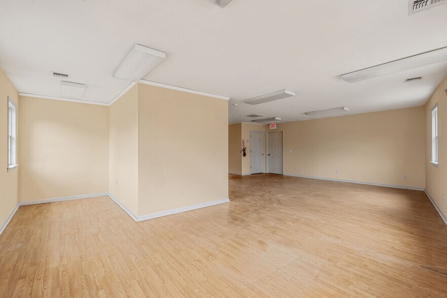 More Photos Of 1360 Montauk Hwy, Mastic Office For Lease