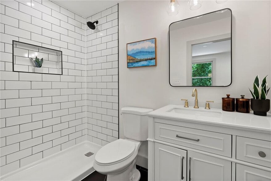 More Photos Of 2218-2220 M St, Richmond Multifamily For Sale