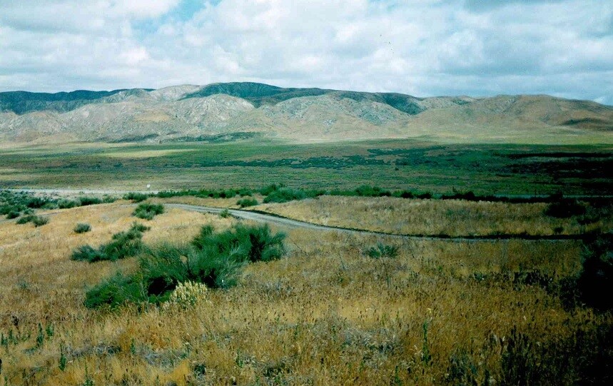 More Photos Of Cuyama Hwy, Maricopa Land For Sale