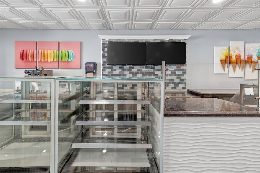 More Photos Of 135 E Main St, Woodville Storefront Retail Residential For Sale