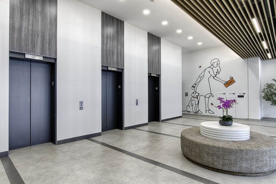 More Photos Of 100 N Central Expy, Richardson Coworking Space