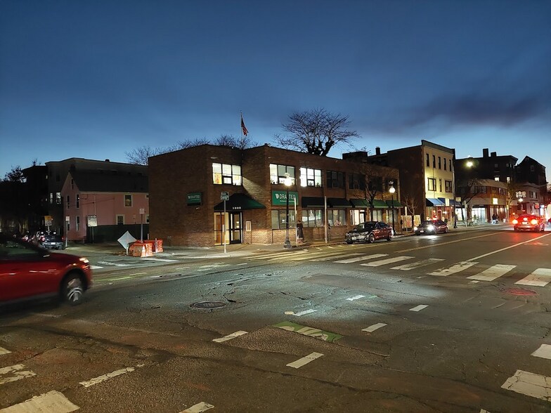 More Photos Of 1000 Cambridge St, Cambridge Medical For Lease