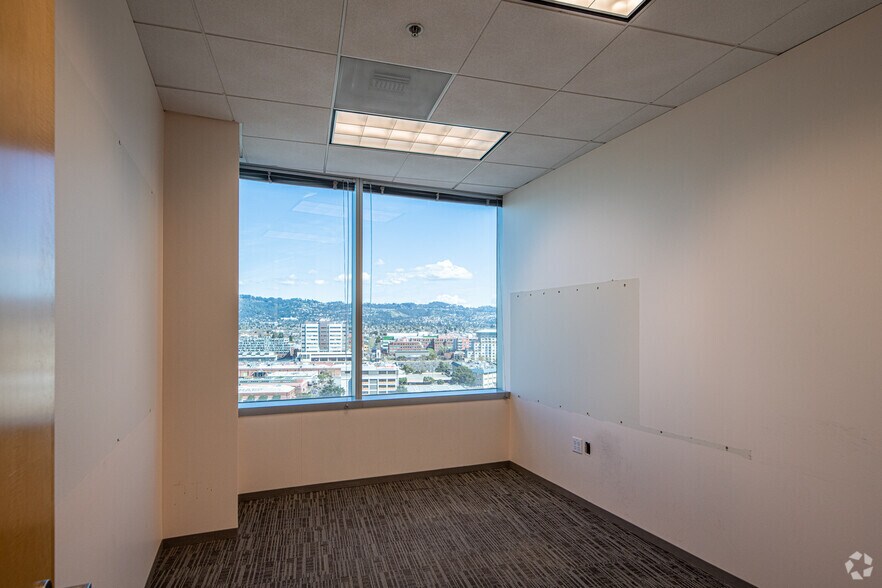 Photo of 10th Floor Ste 1000