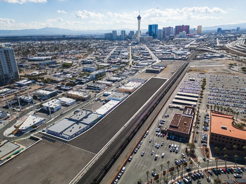 More Photos Of 840 Commerce St, Las Vegas Land For Sale