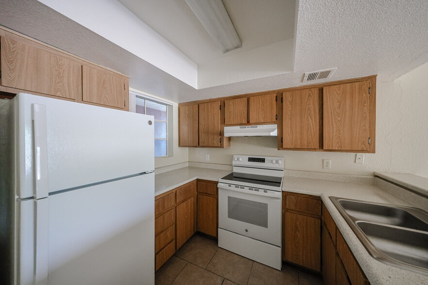 More Photos Of 5343 E Taylor St, Phoenix Apartments For Sale