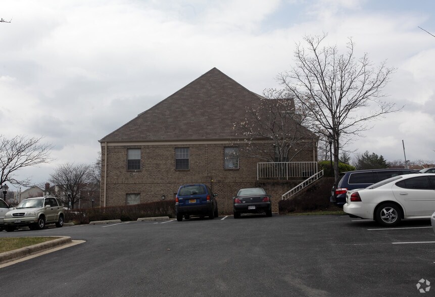 More Photos Of 8361-8379 Cherry Ln, Laurel Medical For Sale