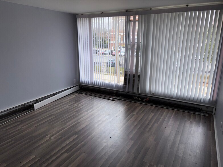 More Photos Of 416 Perrin St, Ypsilanti Apartments For Sale