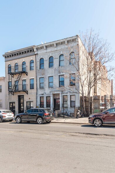 More Photos Of 215 Buffalo Ave, Brooklyn Apartments For Sale