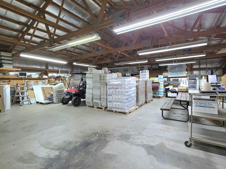 More Photos Of 14440 W Edison Dr, New Lenox Manufacturing For Sale