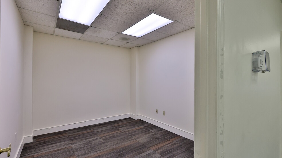 More Photos Of 4 Old Kings Rd N, Palm Coast Medical For Lease