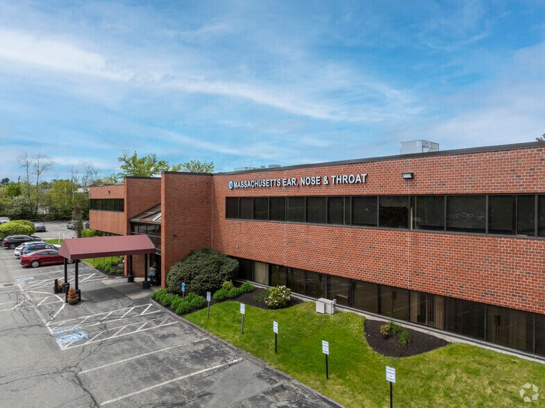 More Photos Of 321 Billerica Rd, Chelmsford Coworking Space