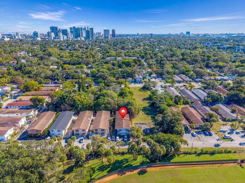 More Photos Of 640 SW 16th Ave, Fort Lauderdale Apartments For Sale