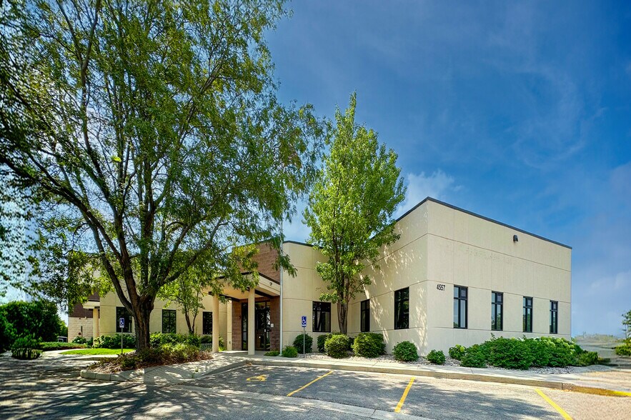More Photos Of 4557 Denrose Ct, Fort Collins Warehouse For Sale