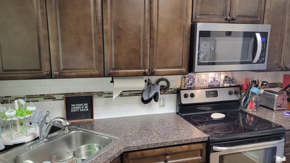 More Photos Of 65-67 Spring St, Newton Apartments For Sale