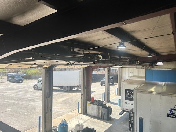 More Photos Of 4620 Virginia Ave, Kansas City Warehouse For Sale
