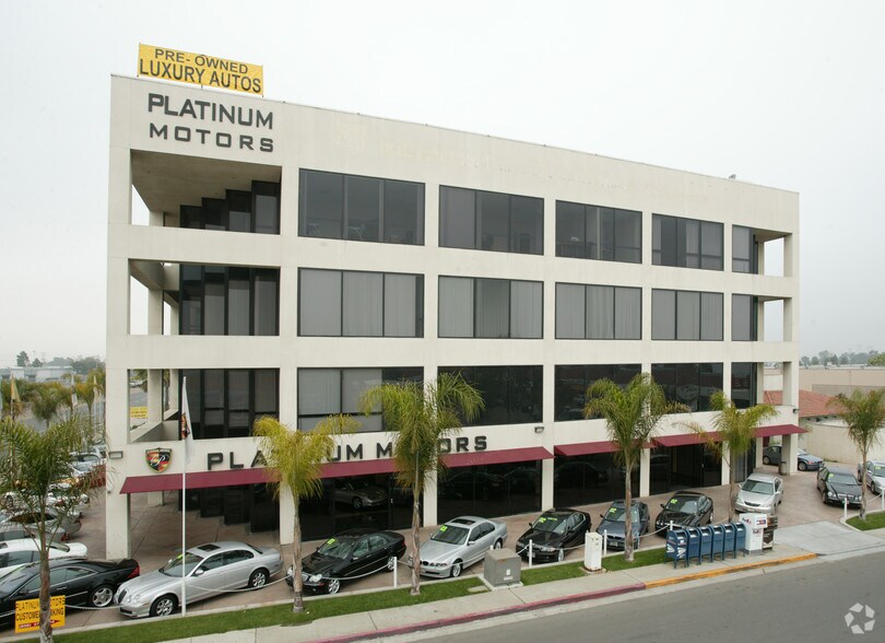 More Photos Of 7084 Miramar Rd, San Diego Office For Lease