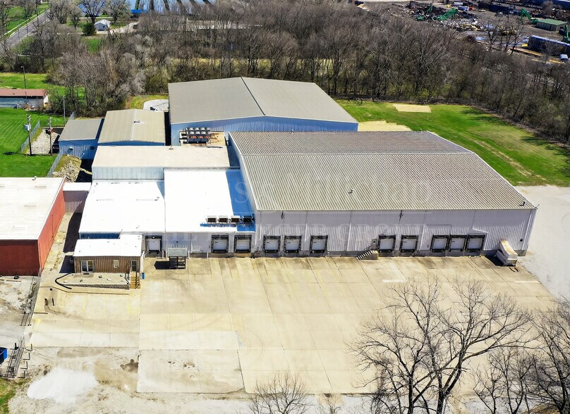 Primary Photo Of 1536 E Fairchild St, Danville Distribution For Sale