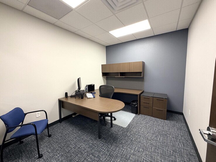 More Photos Of 4314 Centurion Dr, Bismarck Warehouse For Sale