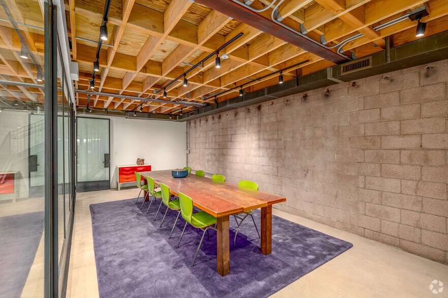 More Photos Of 5872 Smiley Dr, Culver City Loft Creative Space For Sale