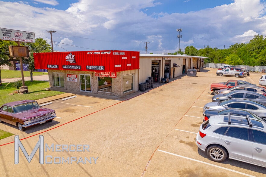 More Photos Of 3103 W Pioneer Pky, Pantego Warehouse For Lease