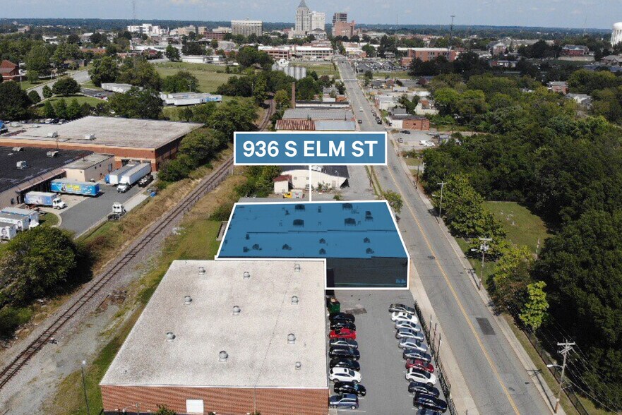 More Photos Of 936 S Elm St, Greensboro Distribution For Lease