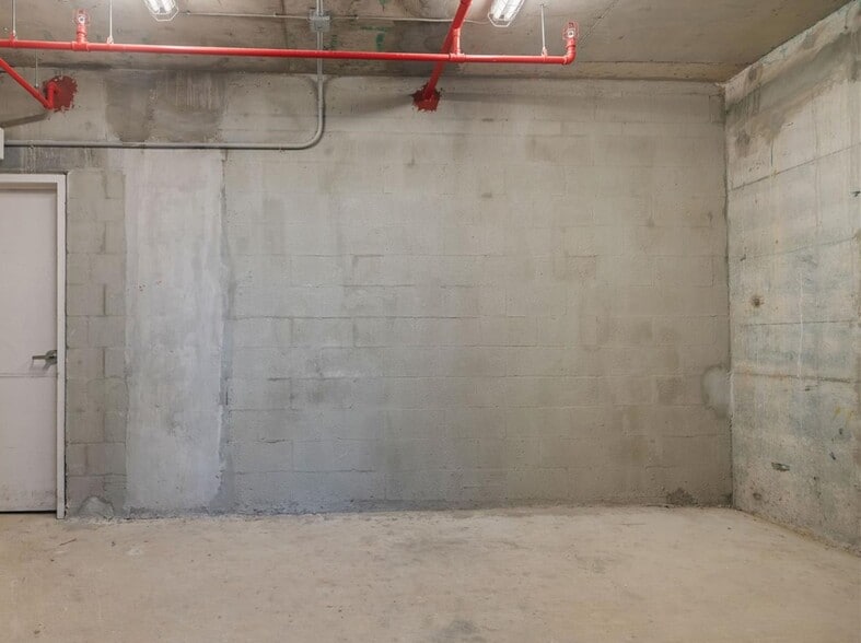 More Photos Of 4010 S Ocean Dr, Hollywood Hotel For Lease