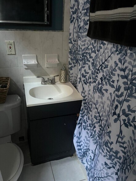 More Photos Of 55 E 21st St, Bayonne Storefront Retail Residential For Sale