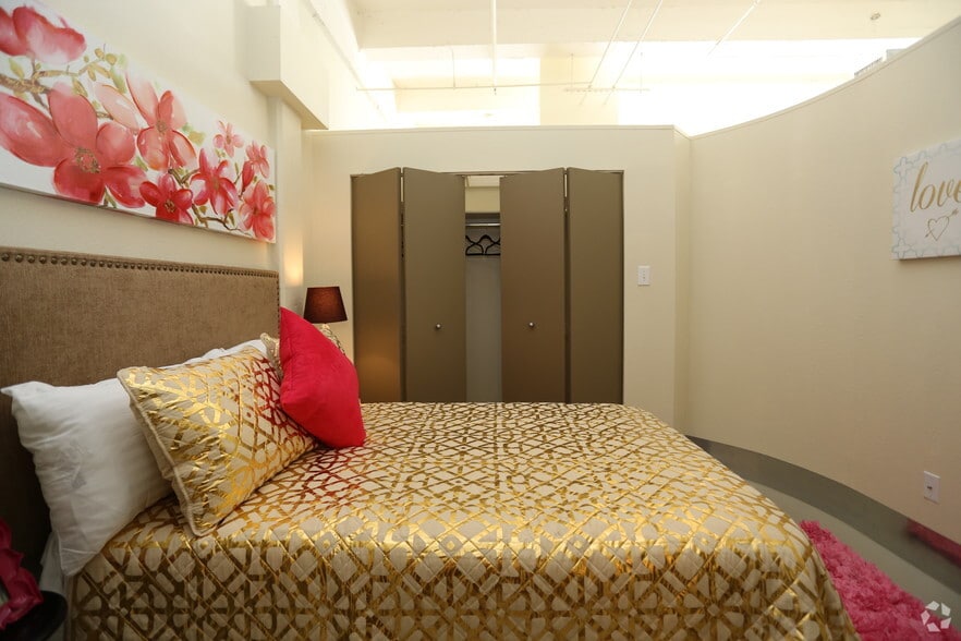 More Photos Of 317 Lexington Ave, San Antonio Apartments For Lease