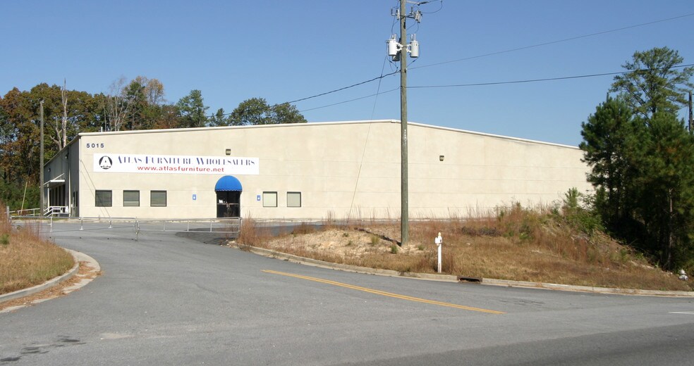 More Photos Of 5015 Buford Hwy, Peachtree Corners Warehouse For Sale
