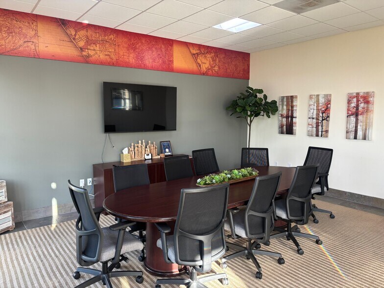More Photos Of 2780 Gateway Rd, Carlsbad Office For Lease