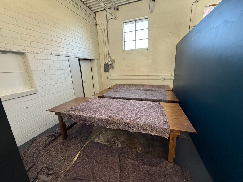 More Photos Of 360 W Waterloo St, Canal Winchester Flex For Lease