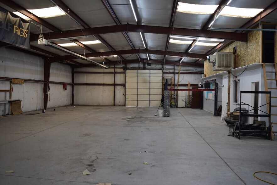 More Photos Of 4605 S Santa Fe Dr, Englewood Service For Lease