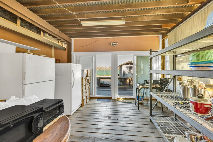 More Photos Of 9503 Barber Rd, Galt Land For Sale