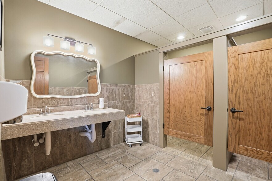 More Photos Of 116 W Main St, West Branch General Retail For Sale